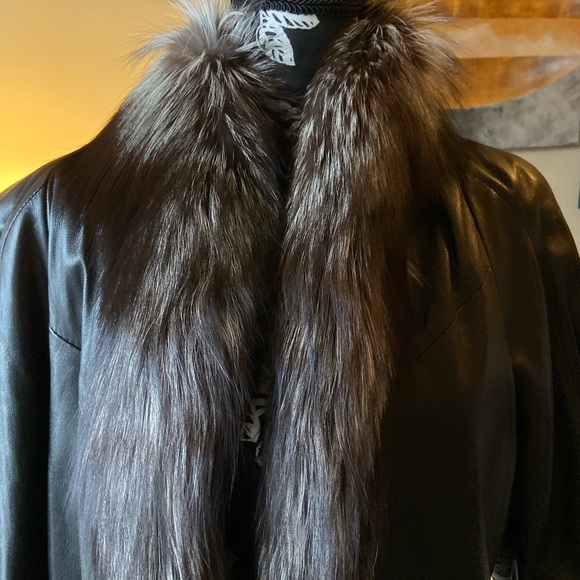 Genuine Fox Fur and Leather Duster! - Picture 5 of 7